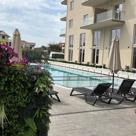 Pineamare Golem, Durres Apartamento
