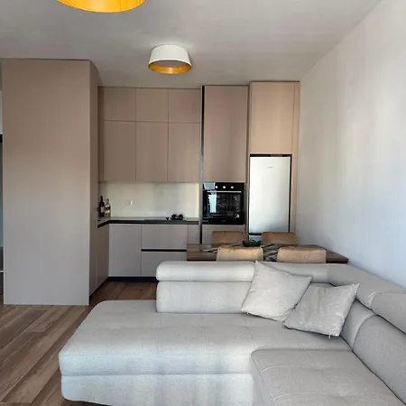 Апартаменты Pineamare Golem, Durres